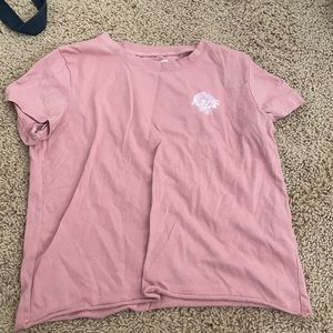 Abra Comby and Finch seashell shirt